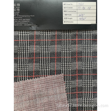 Black and Grey Checks 77T/18R/5SP Width 58/59 Fabric